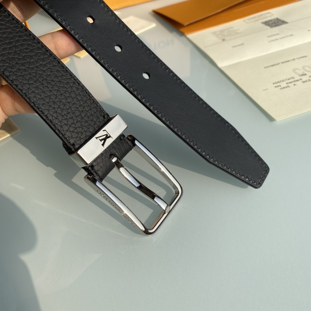 Louis Vuitton men's belt