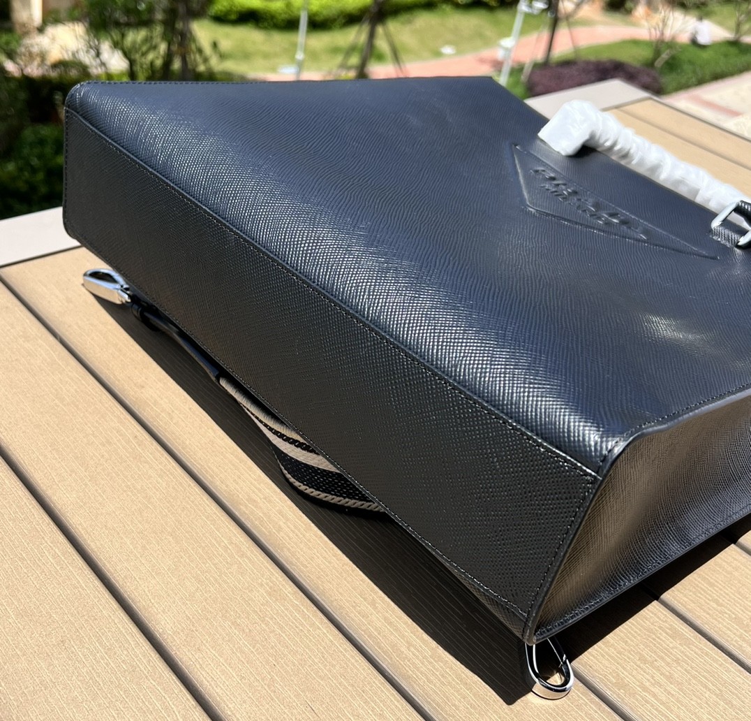 Prada men's tote bag