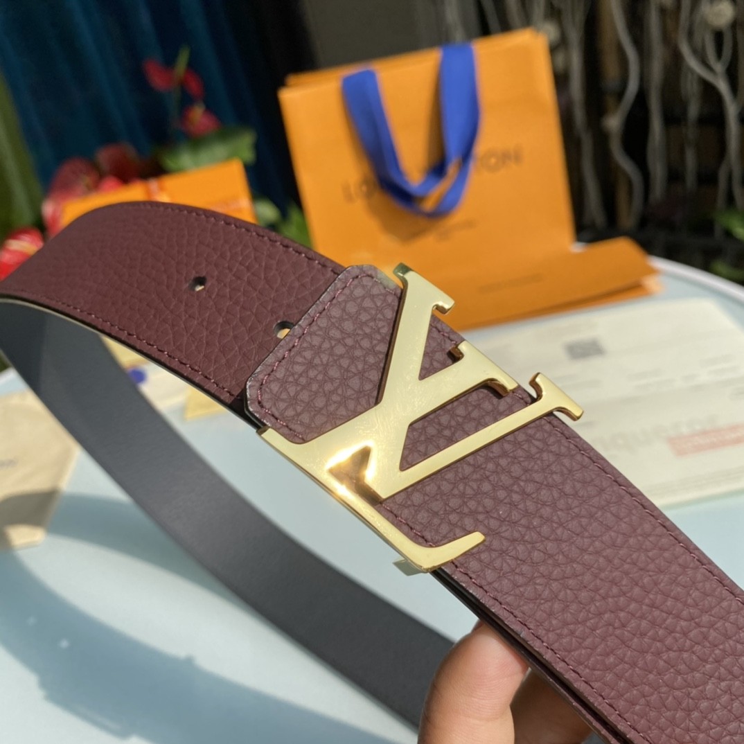Louis Vuitton men's leather belt