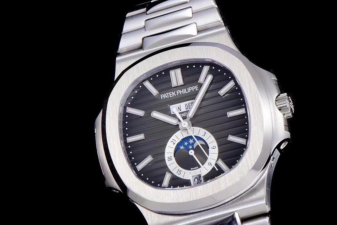 Patek Philippe Nautilus 5726 watch