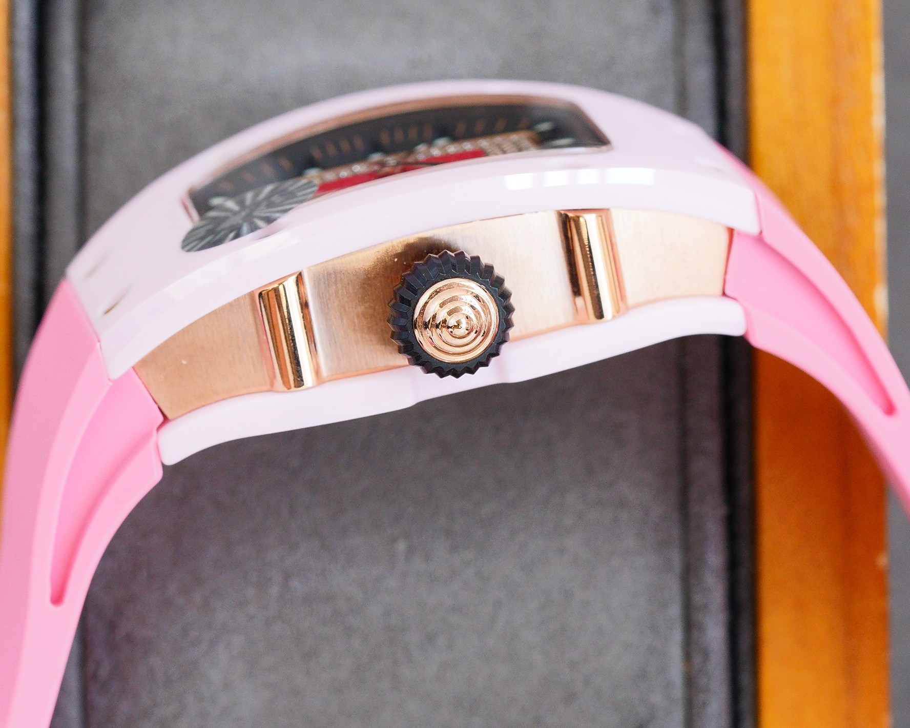 RM 07-01 Pink Ceramic Red Lips Women's Watch