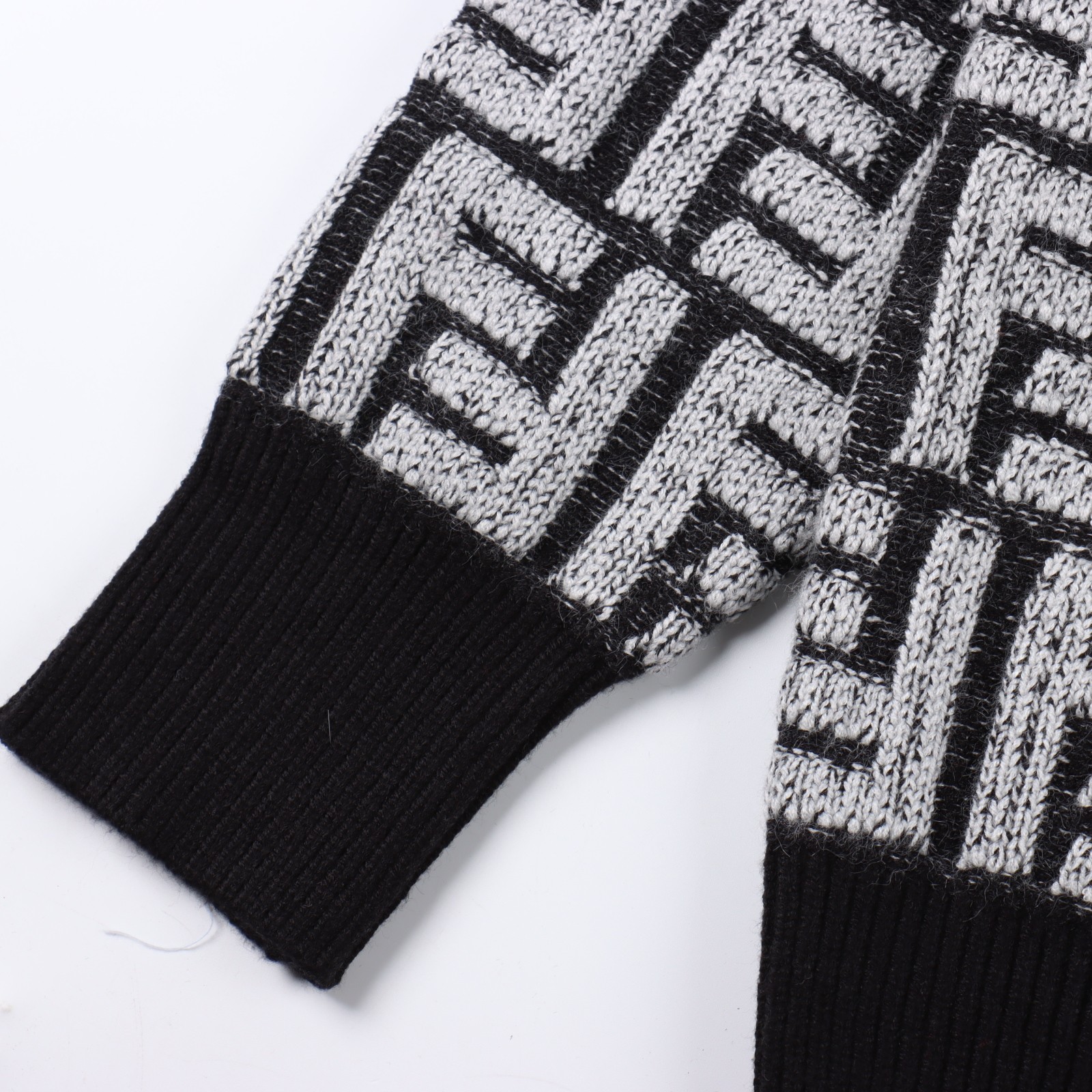 Fendi FD FF Jacquard Sweater Cardigan