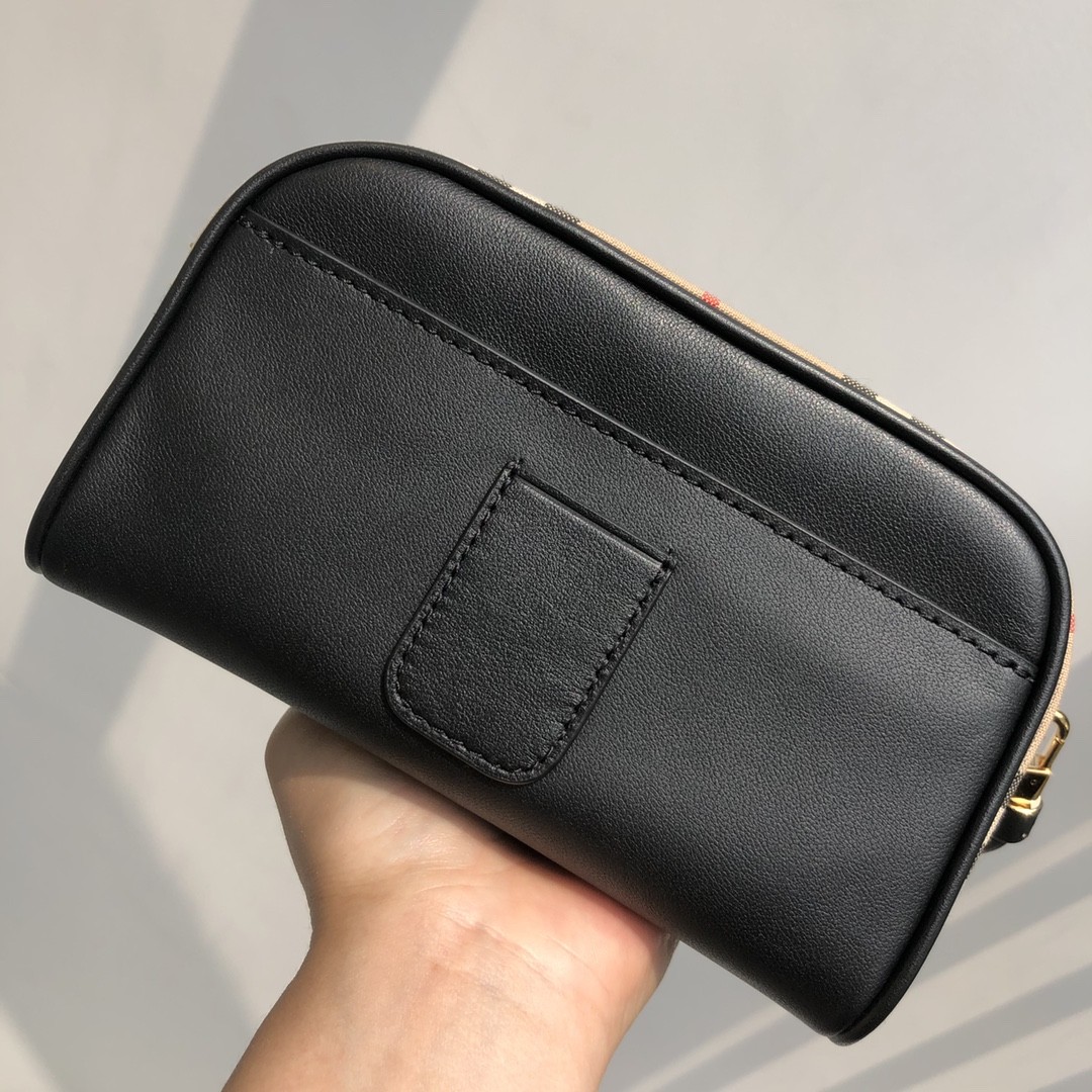 Burberry messenger bag