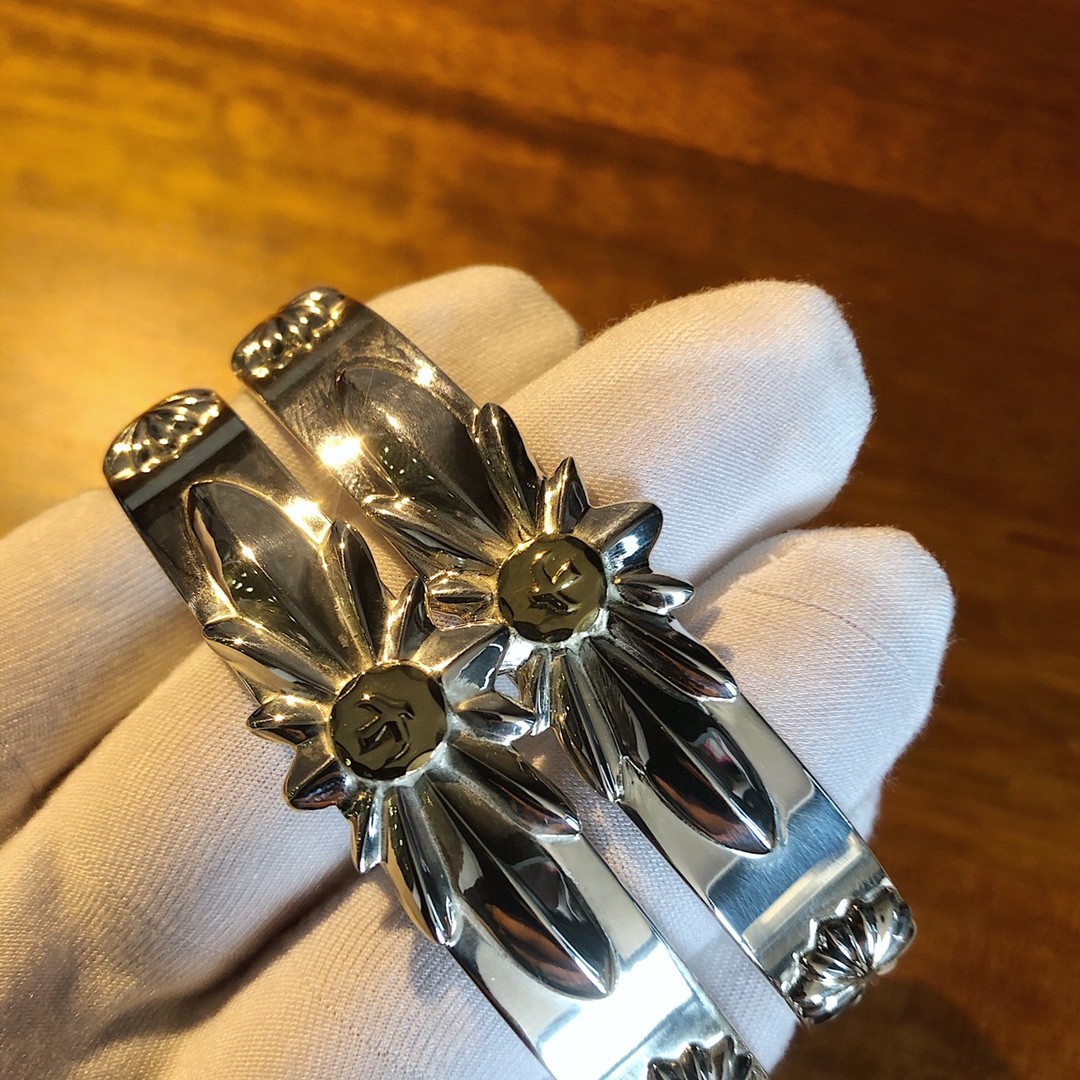 𝐆𝐨𝐫𝐨𝐬 Takahashi Wulang Point Gold Sun Flying Bird Bracelet