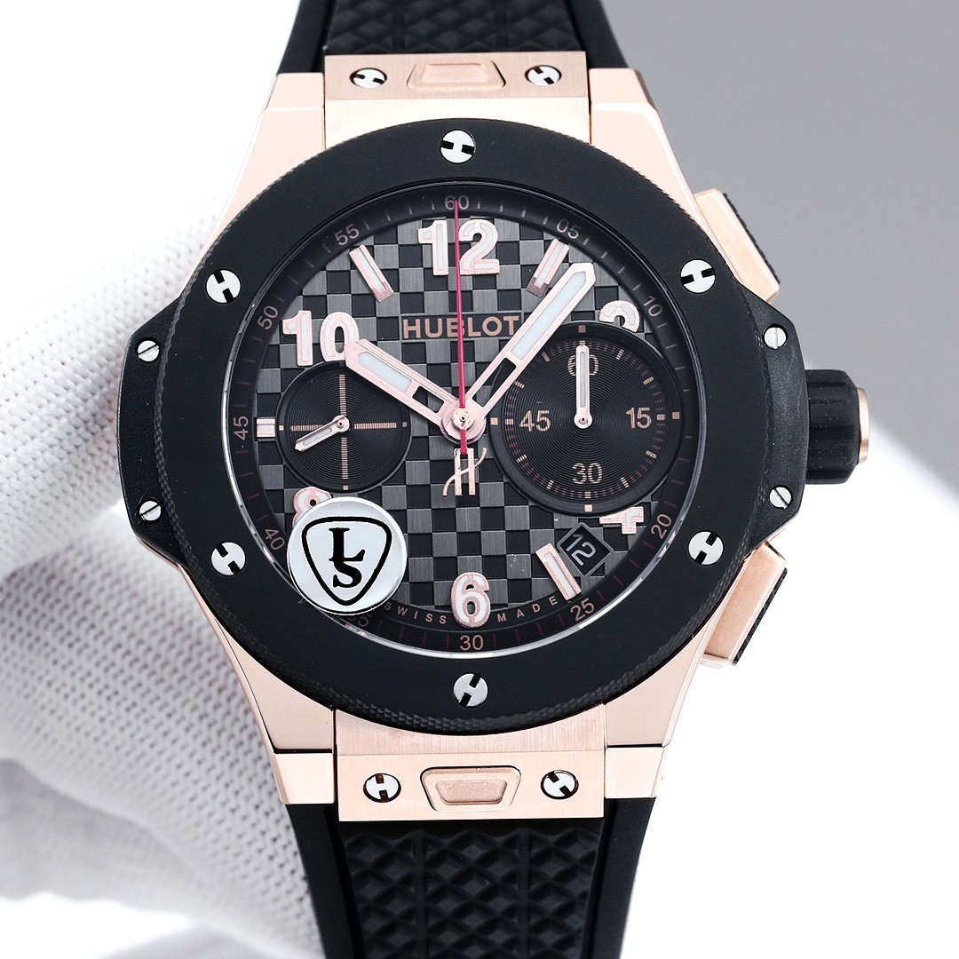 LS Factory presents Hublot BIG BANG 431.OM.1338.RX series 20th Anniversary Edition.