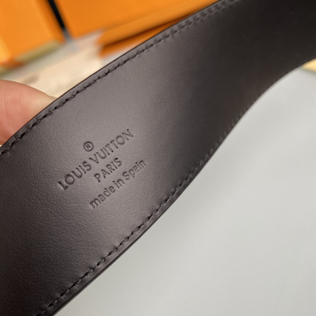 Louis Vuitton men's belt