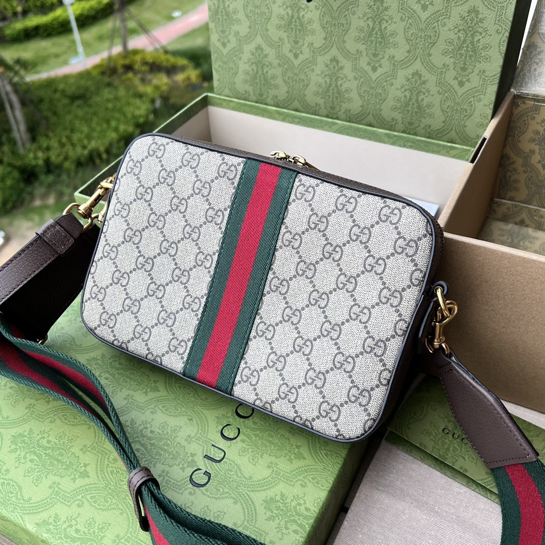 Gucci shoulder strap bag