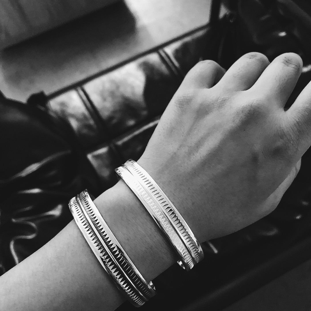 Goro's Takahashi Goro serrated bracelet