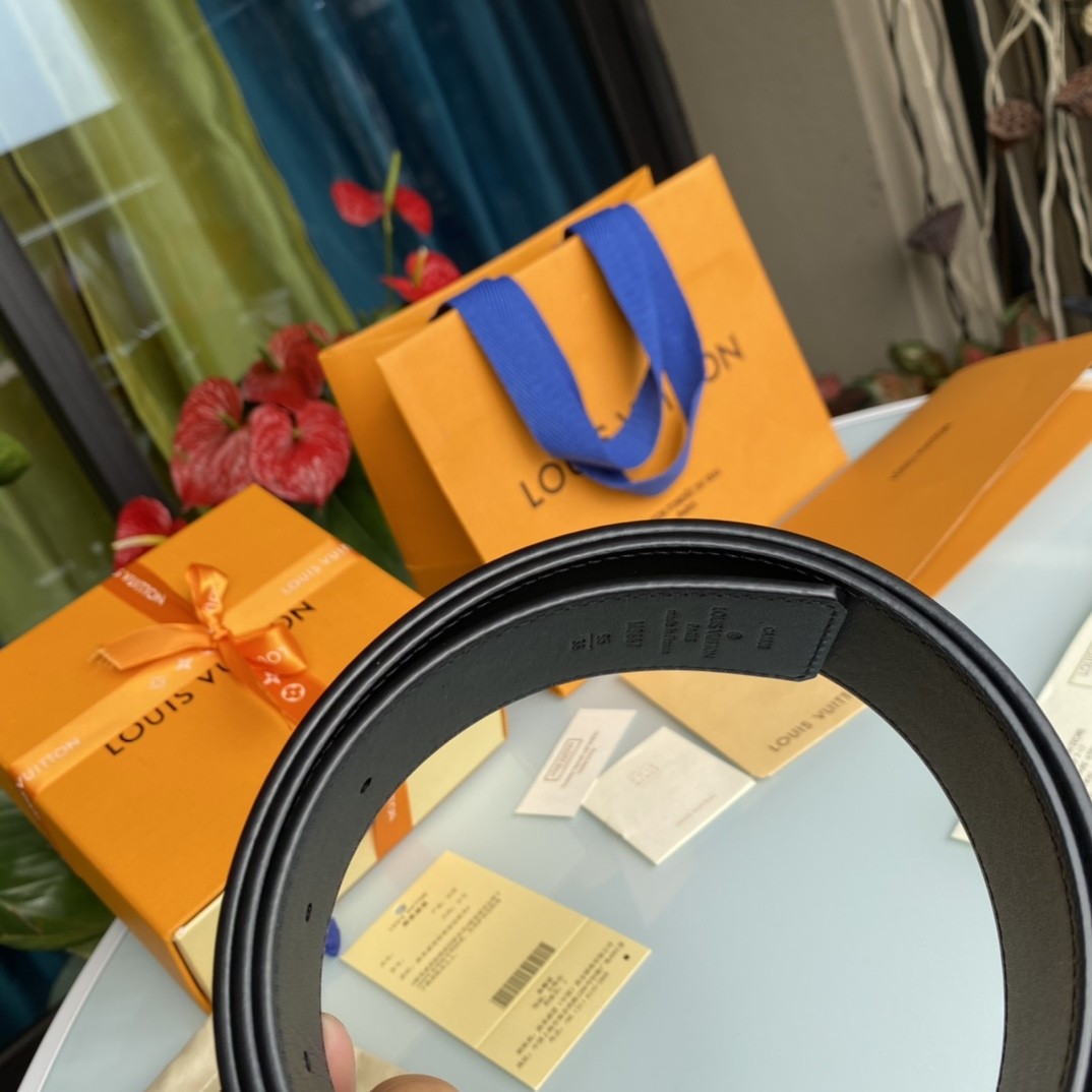 Louis Vuitton men's belt