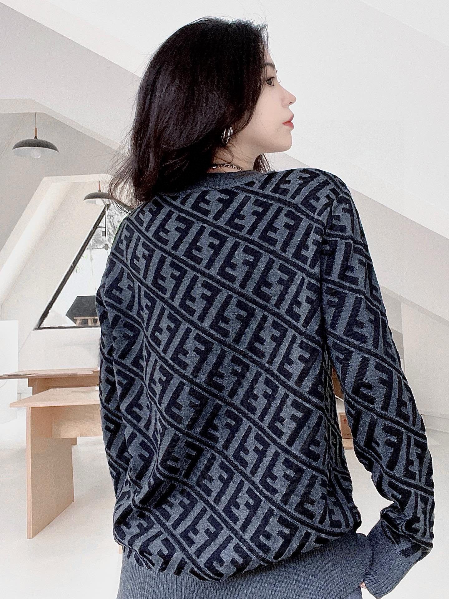 Fendi full print hoodie diagonal