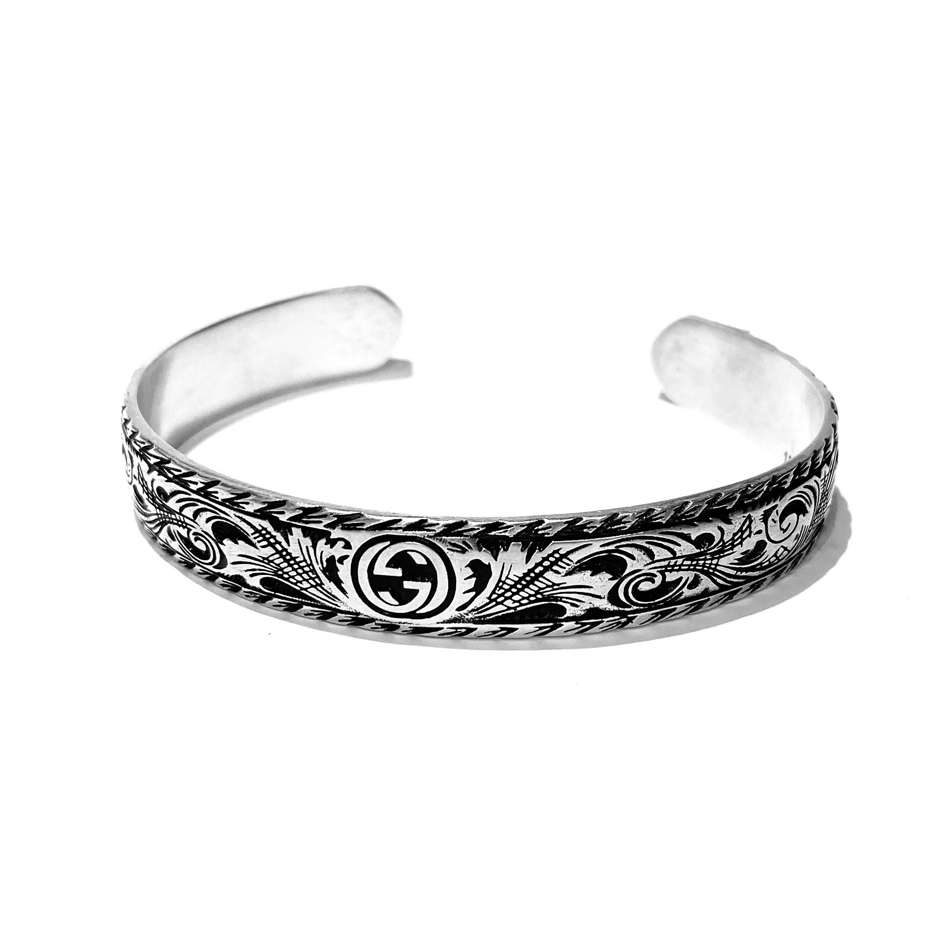 Gucci Tiger Head Silver Bracelet