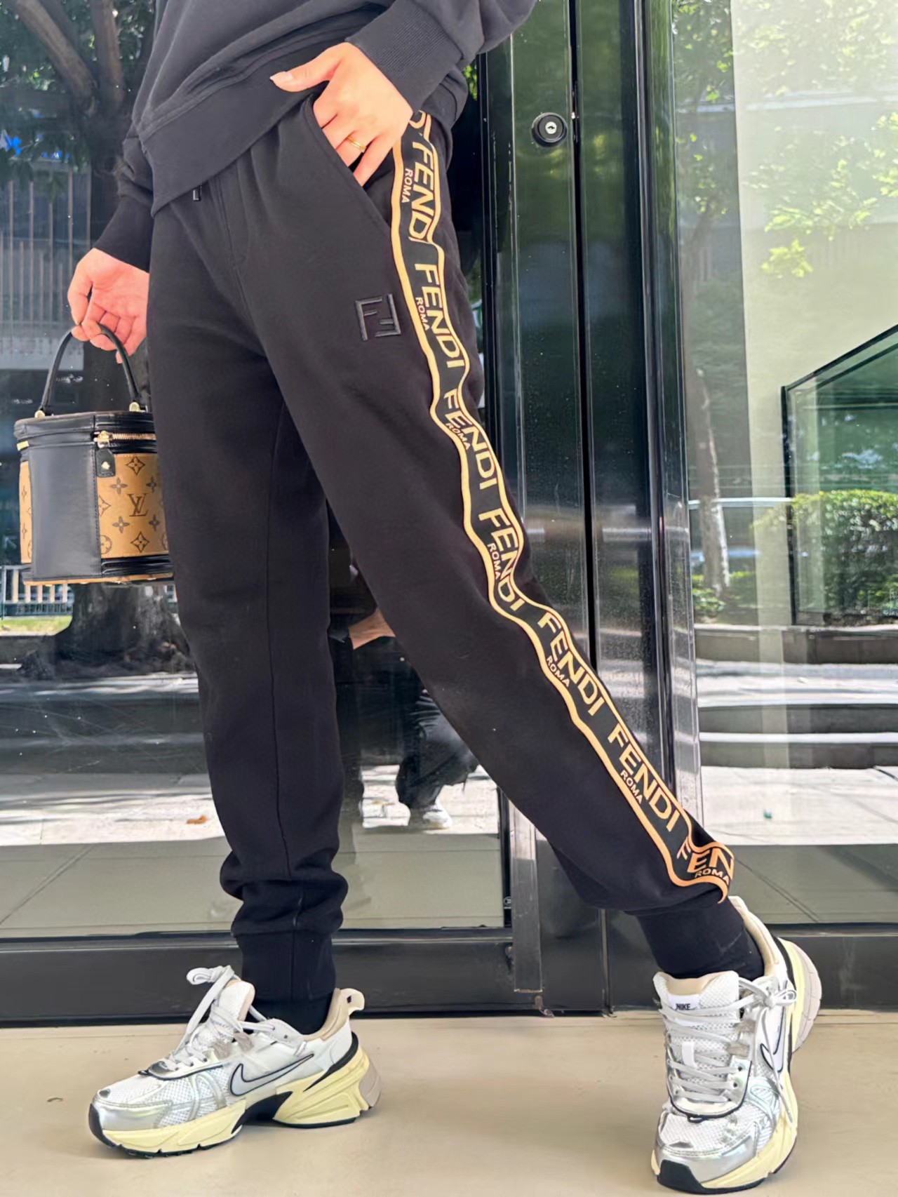 Fendi 23Fw Double F Embroidered and Logo Ribbed Waist Pants