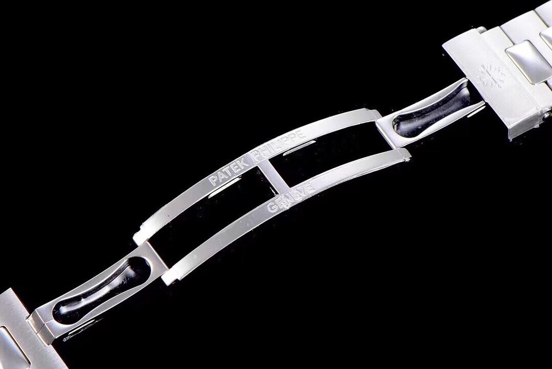 Patek Philippe Nautilus 5726 watch