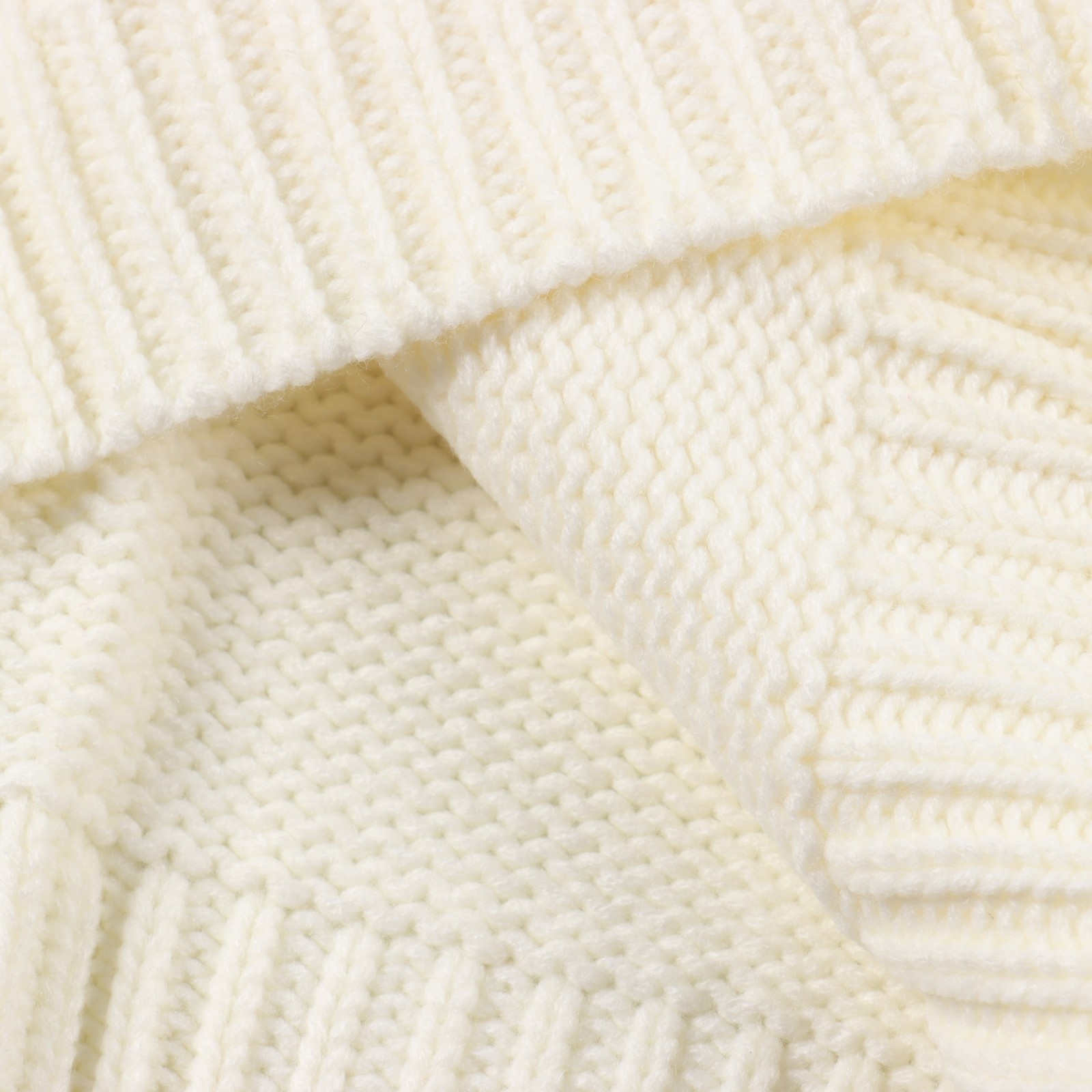 Fendi chest letter jacquard logo round neck sweater