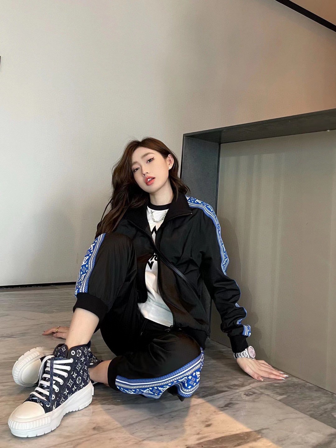 Louis Vuitton LV 23ss Fel Island Blue Ribbon Stripe Sports Set Stand up Collar Jacket