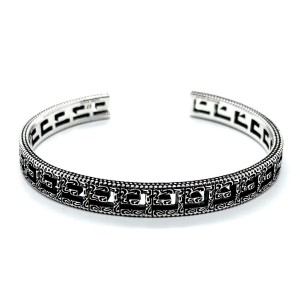 Gucci hollowed-out bracelet