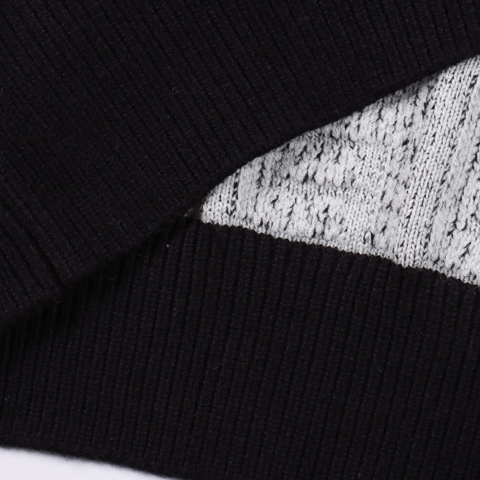 Fendi FD FF Jacquard Sweater Cardigan