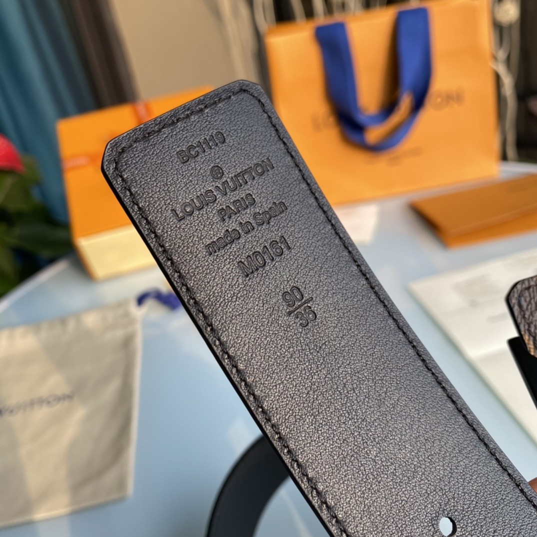 Louis Vuitton men's belt