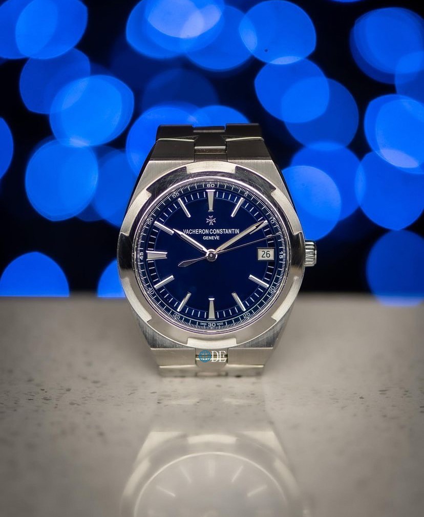 Vacheron Constantin Overseas 2000V/120G-B122 Ultra-thin Series