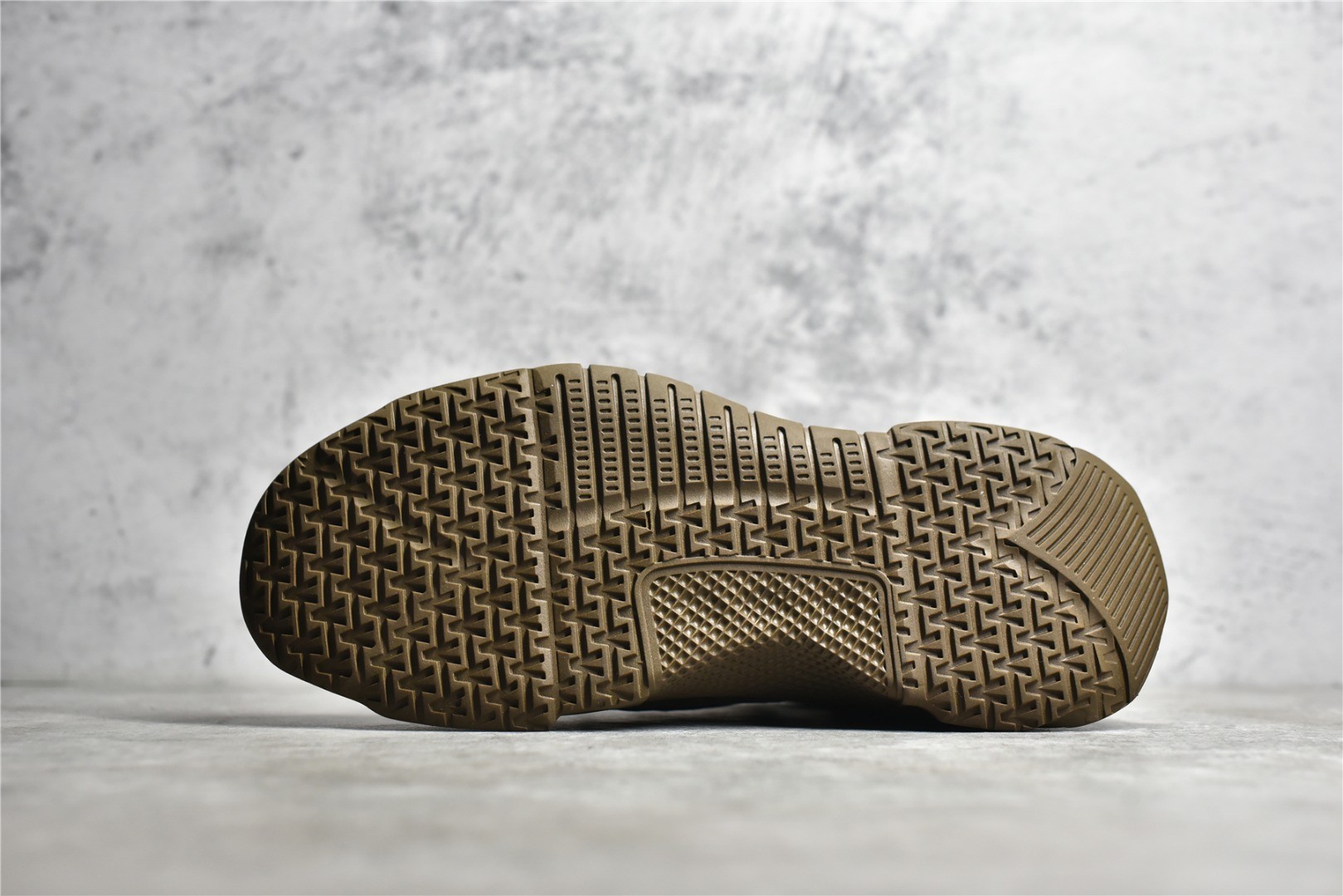 GUCCI brand khaki suede high-top work shoes