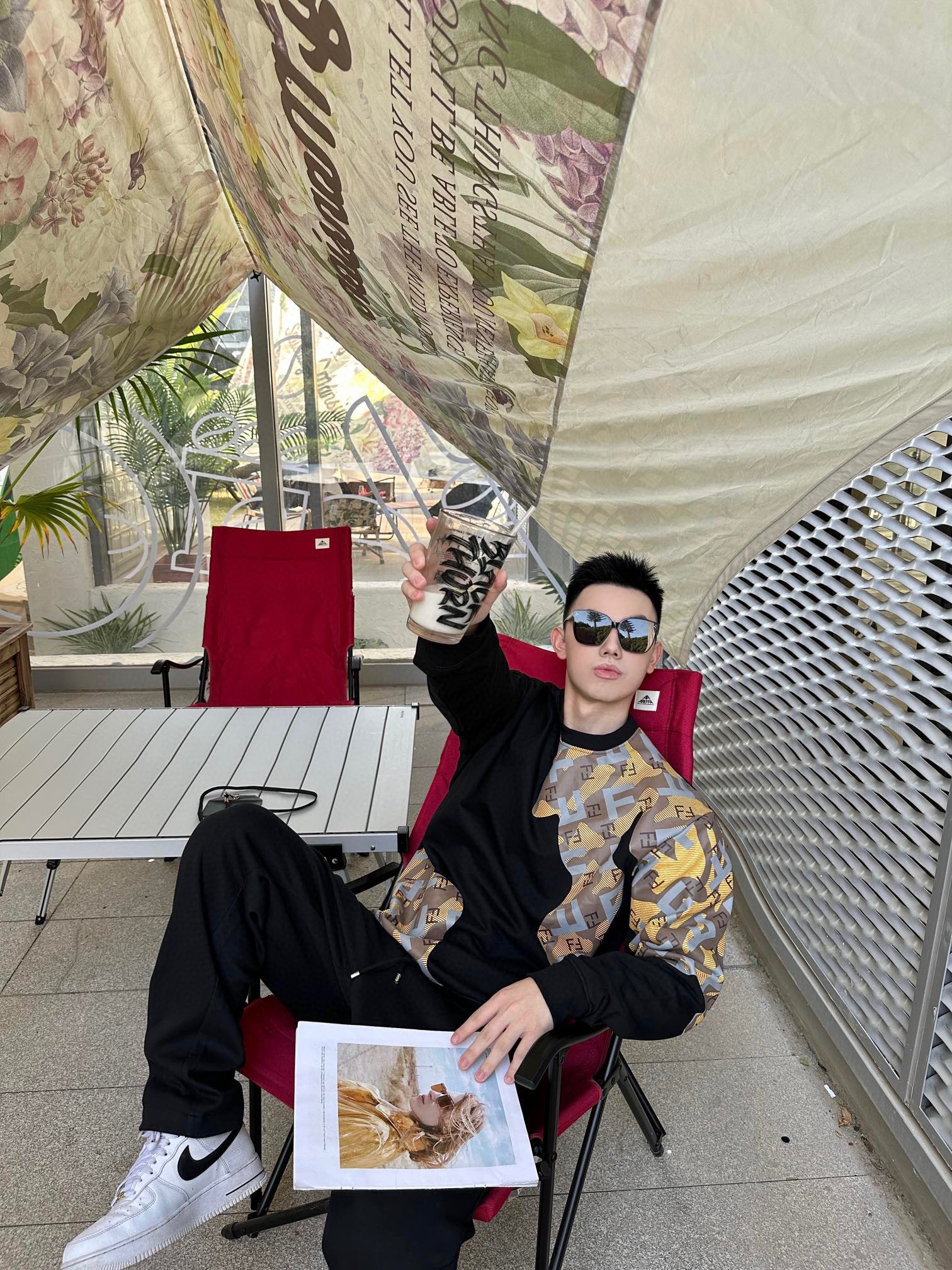 Fendi patchwork printed round neck hoodie