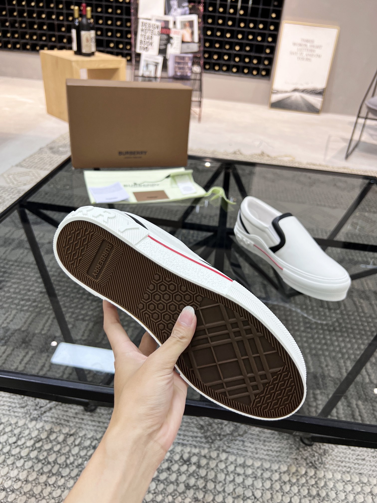 Burberry black and white color-blocked loafers