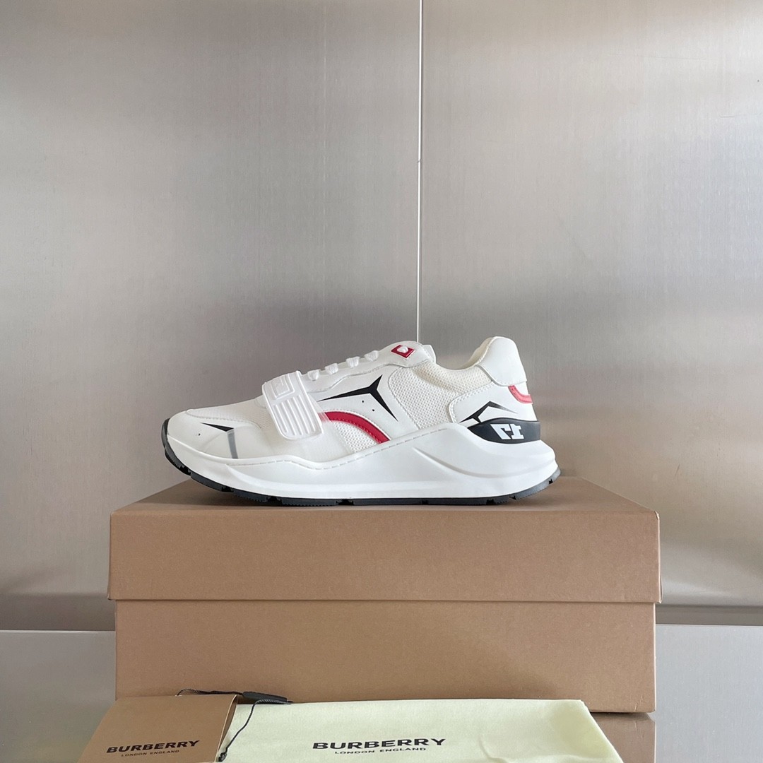Burberry sneakers