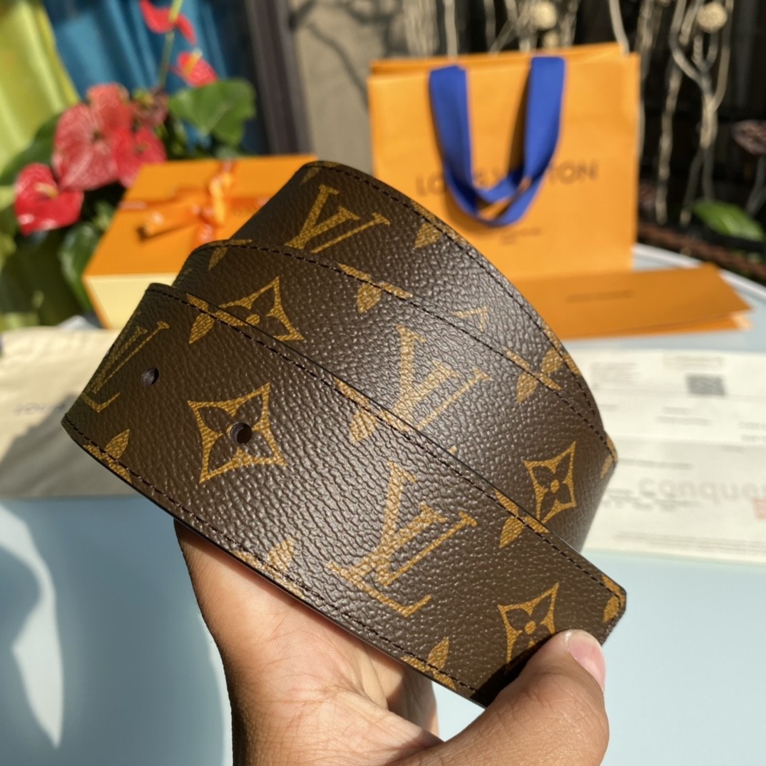 Louis Vuitton double-sided leather belt with monogram