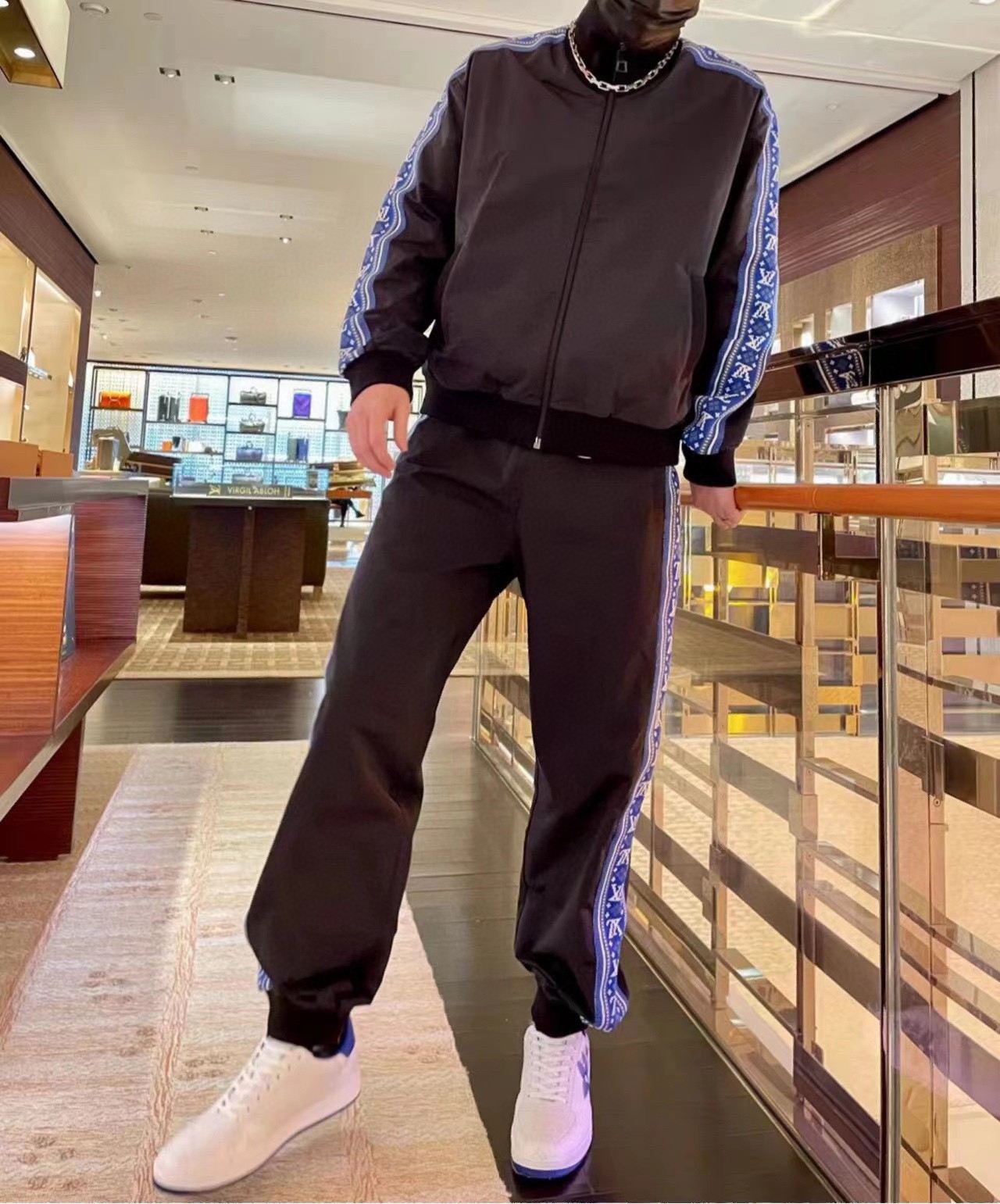 Louis Vuitton LV 23ss Fel Island Blue Ribbon Stripe Sports Set Stand up Collar Jacket