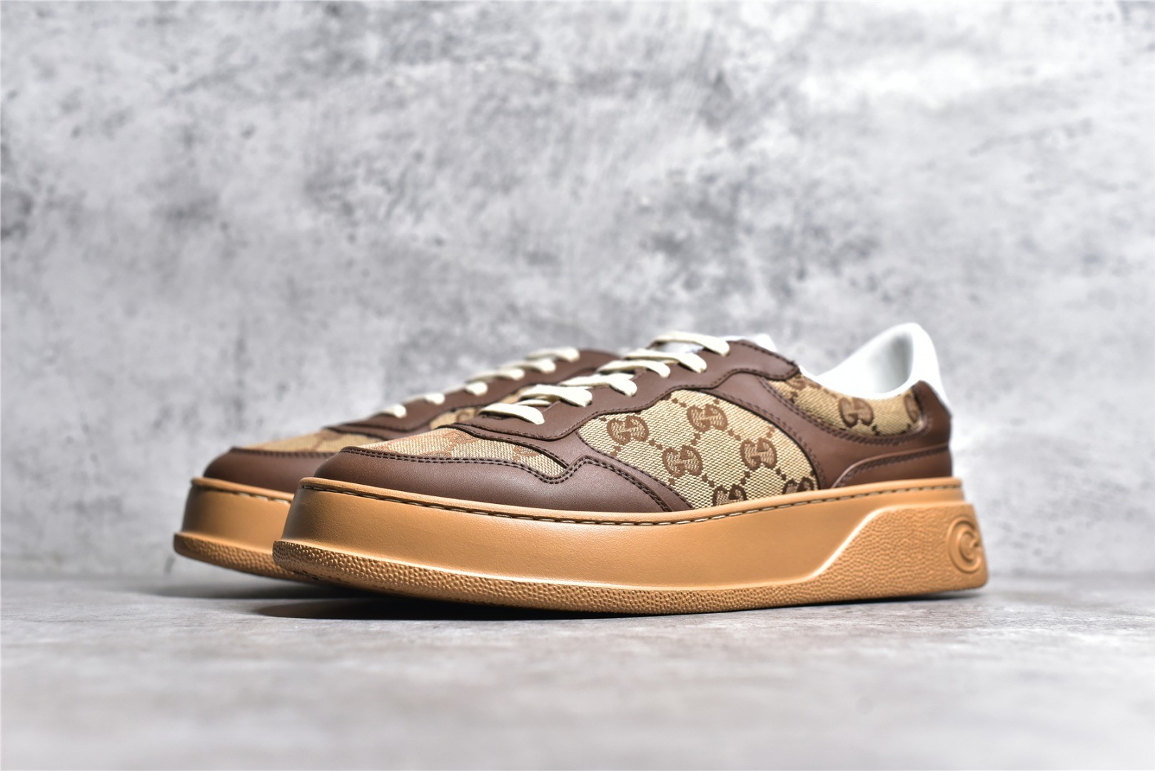 GG Supreme canvas platform sneakers