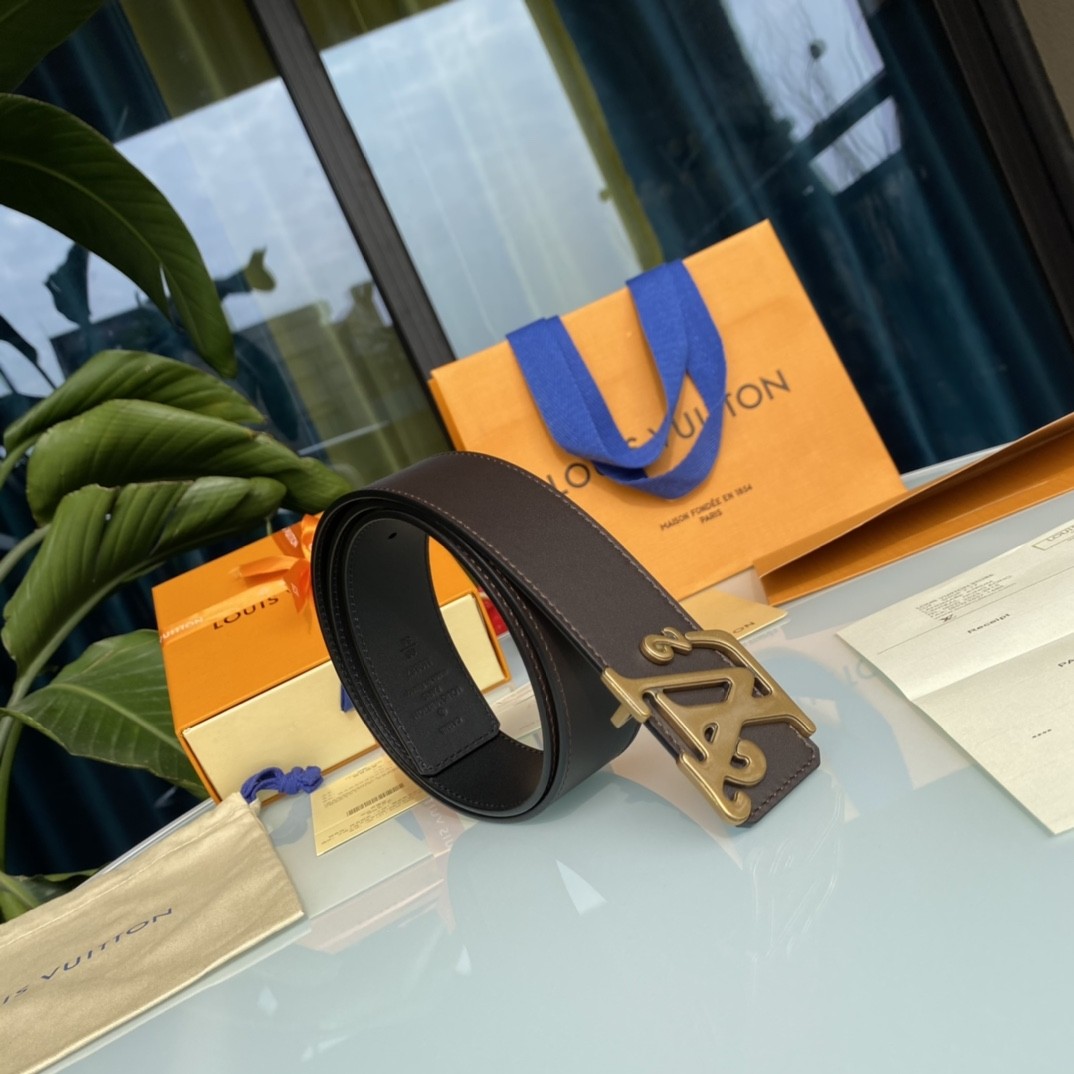 Louis Vuitton men's belt