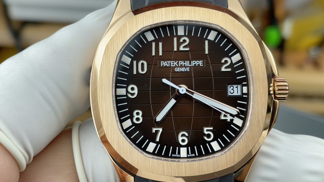 Patek Philippe Aquanaut 5167R-001 watch