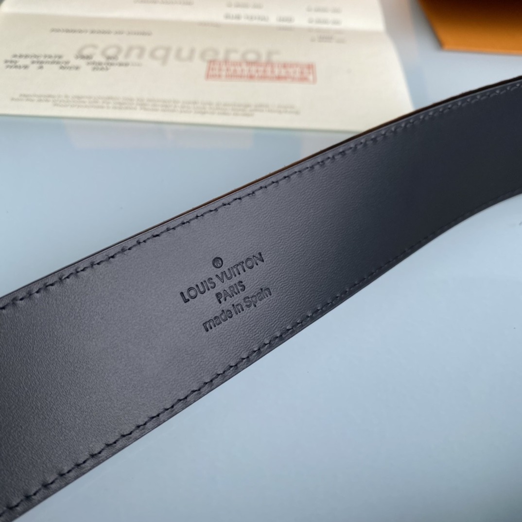 Louis Vuitton men's belt