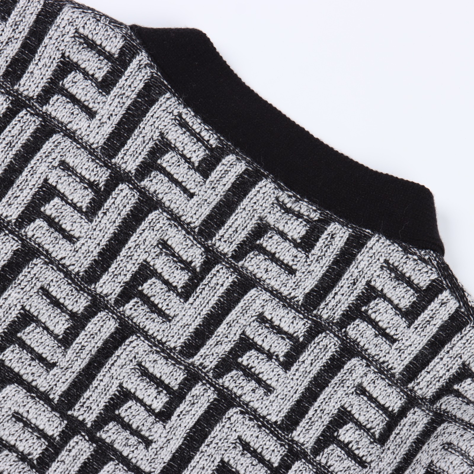 Fendi FD FF Jacquard Sweater Cardigan