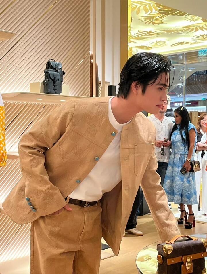 Louis Vuitton/Louis Vuitton Fei Dong Lianming Xiaoxiangfeng Coat