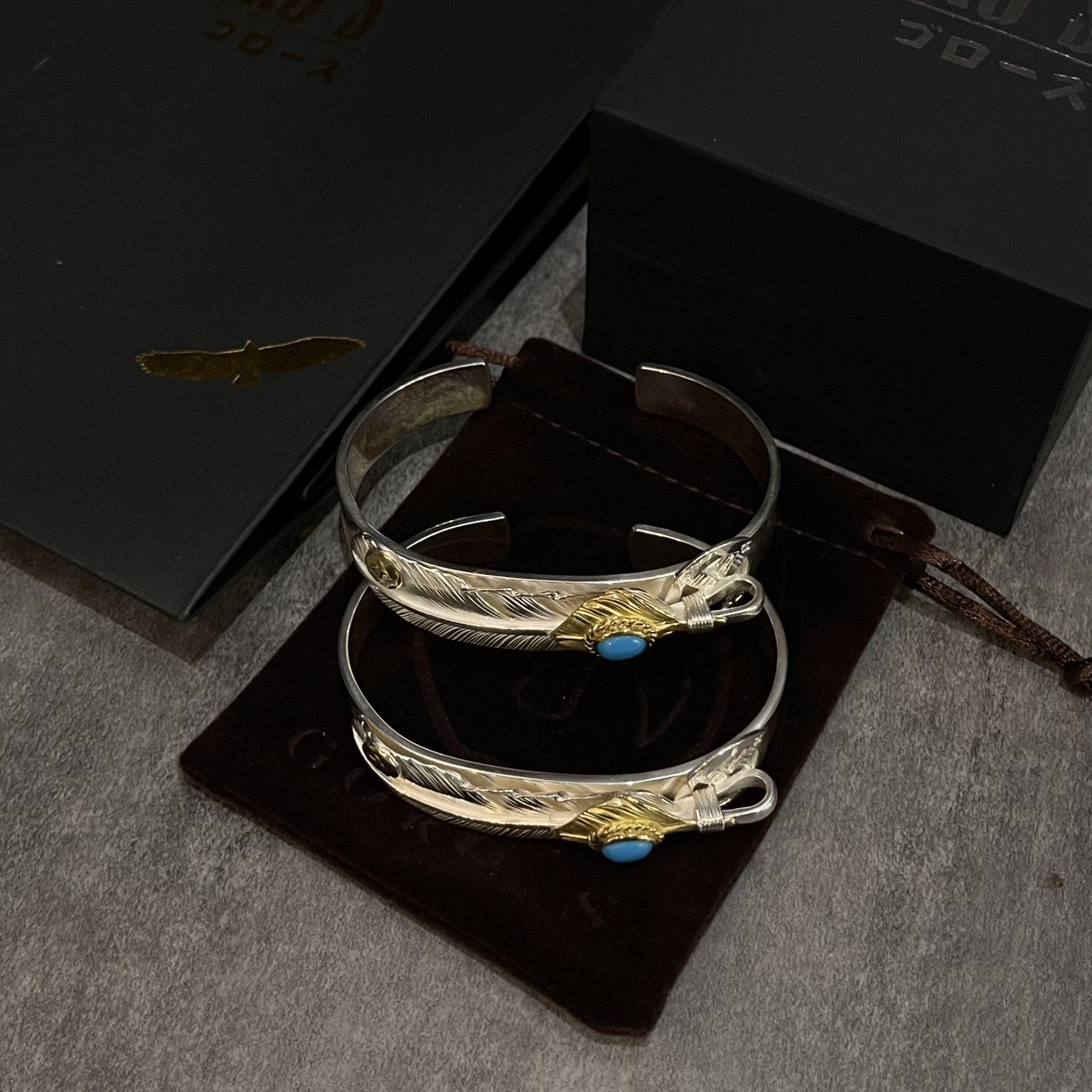 Goro's Takahashi Goro Pine Feather Bracelet