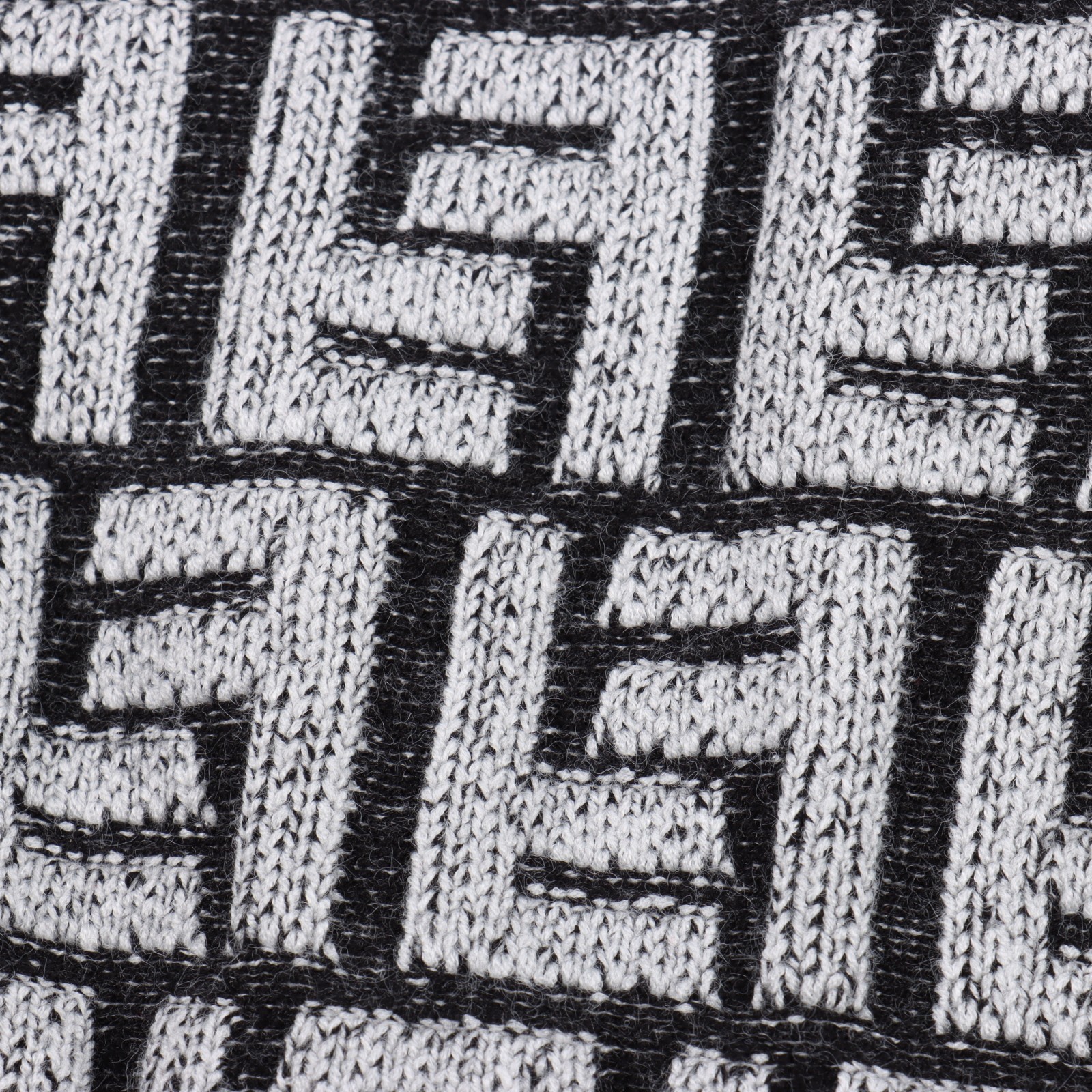 Fendi FD FF Jacquard Sweater Cardigan