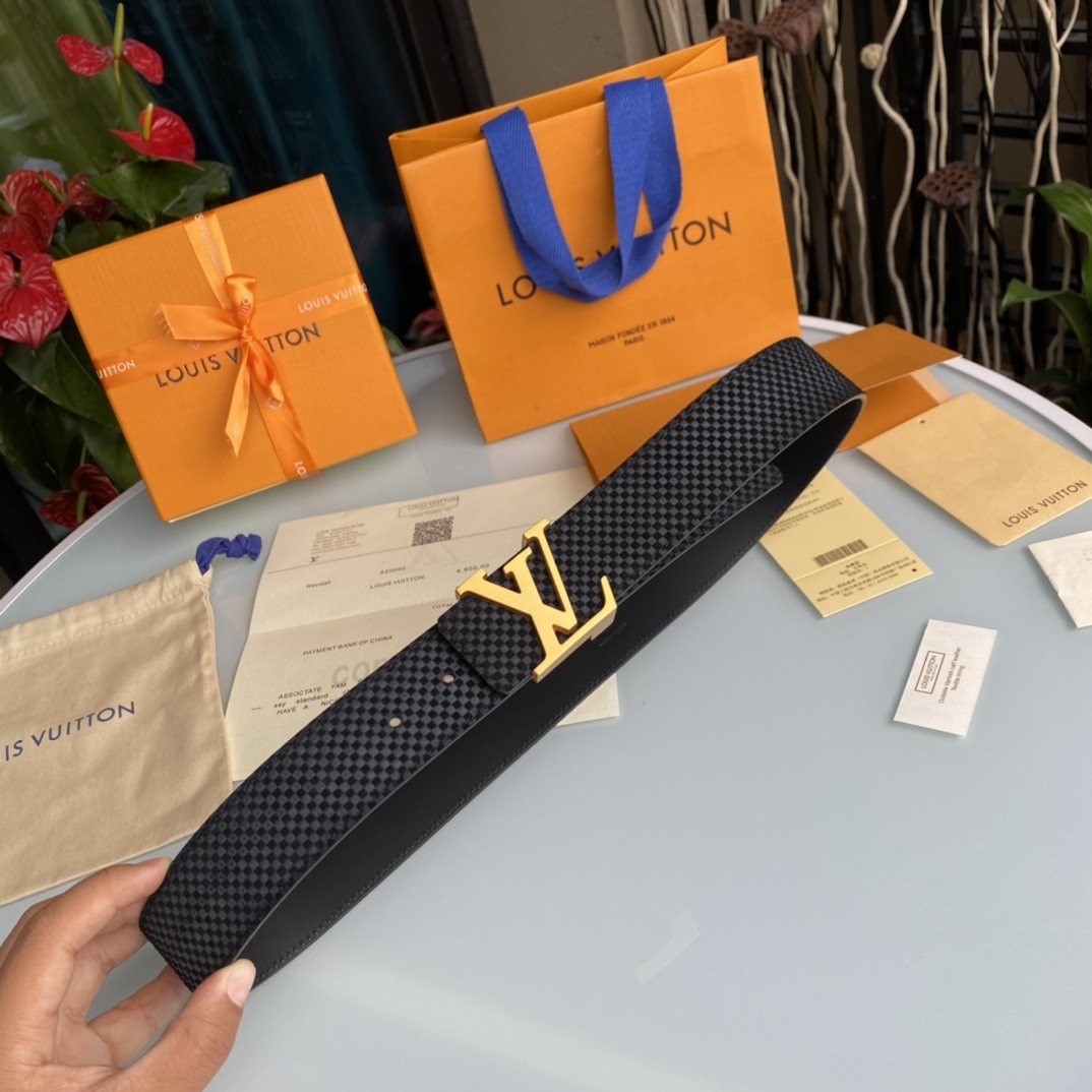Louis Vuitton men's belt