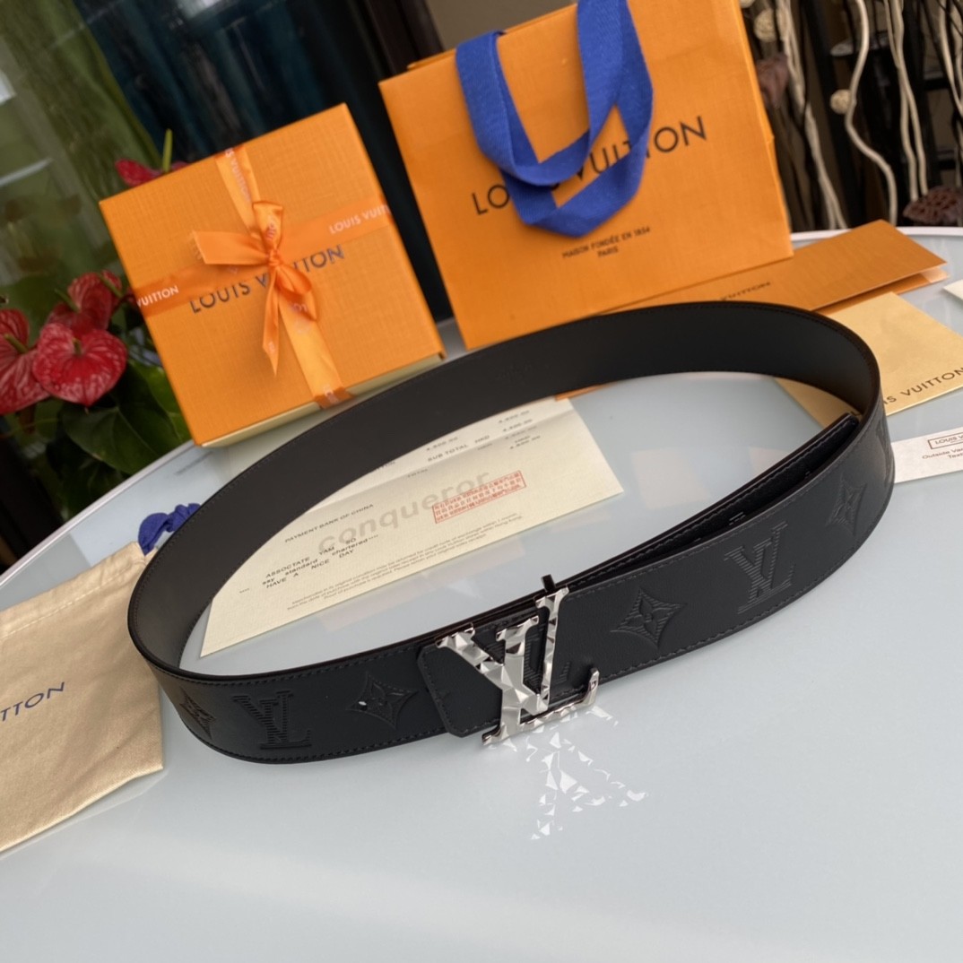 Louis Vuitton men's belt