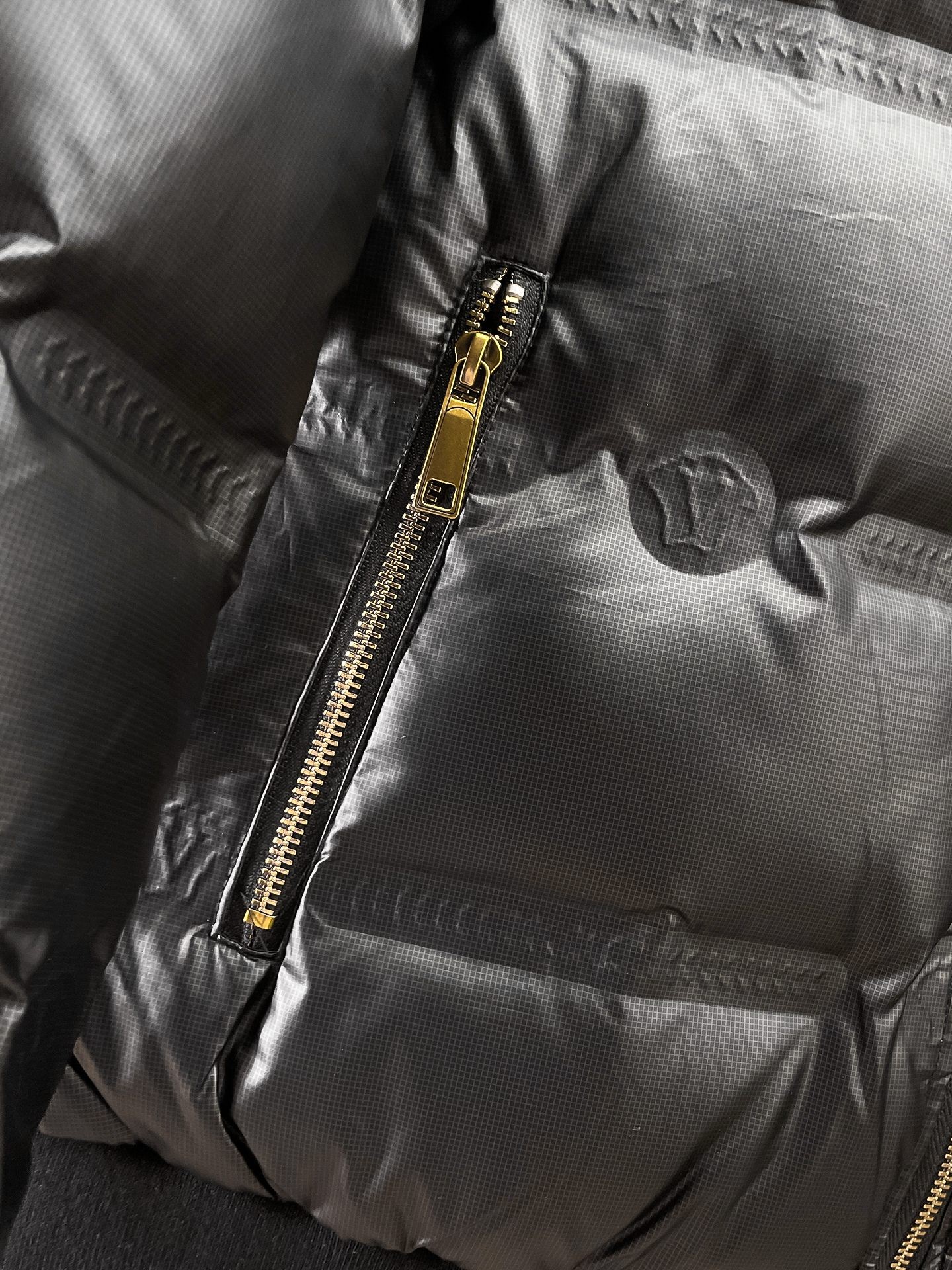 Versace 2025 Fall/Winter New Casual Fashion Down Jacket