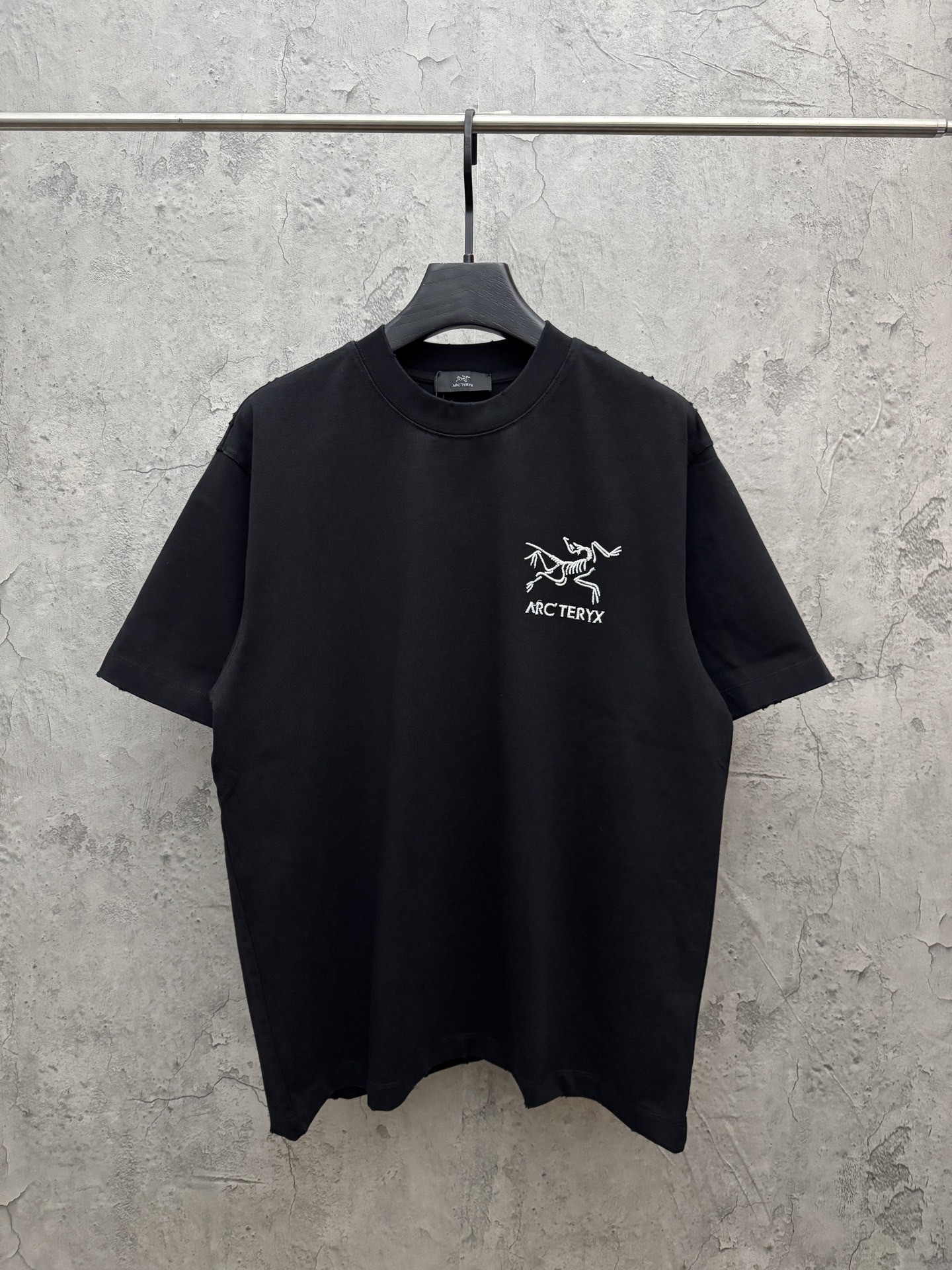 Arc'teryx short-sleeved shirt