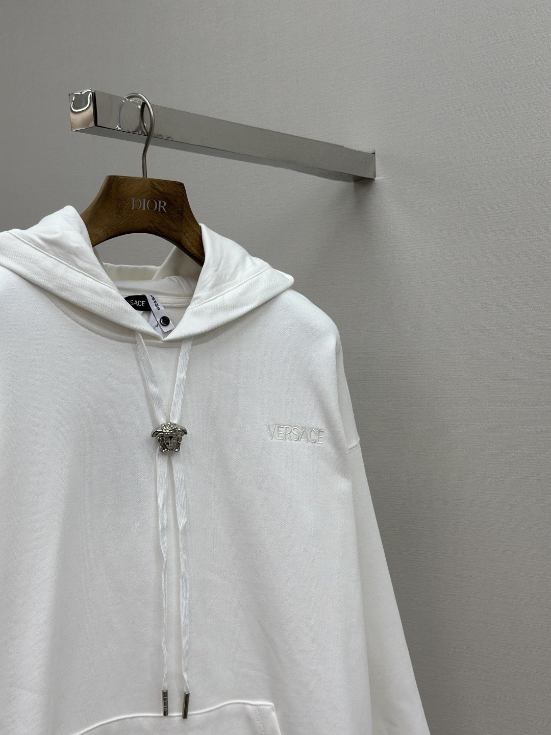 Versace Medusa Head Solid Color Hooded Sweatshirt (White)