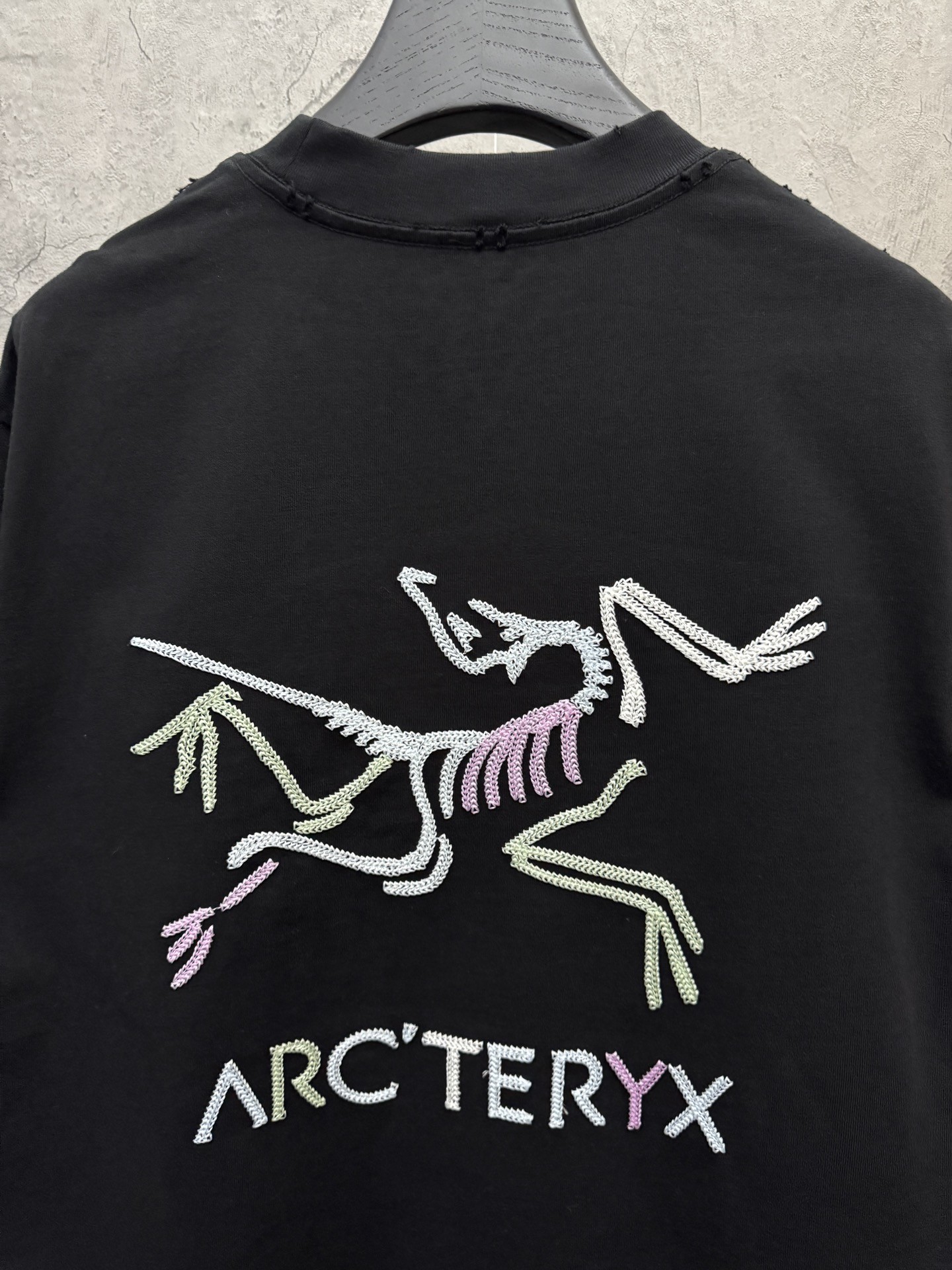Arc'teryx short-sleeved shirt