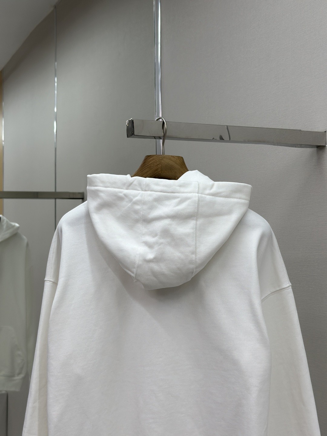 Versace Medusa Head Solid Color Hooded Sweatshirt (White)
