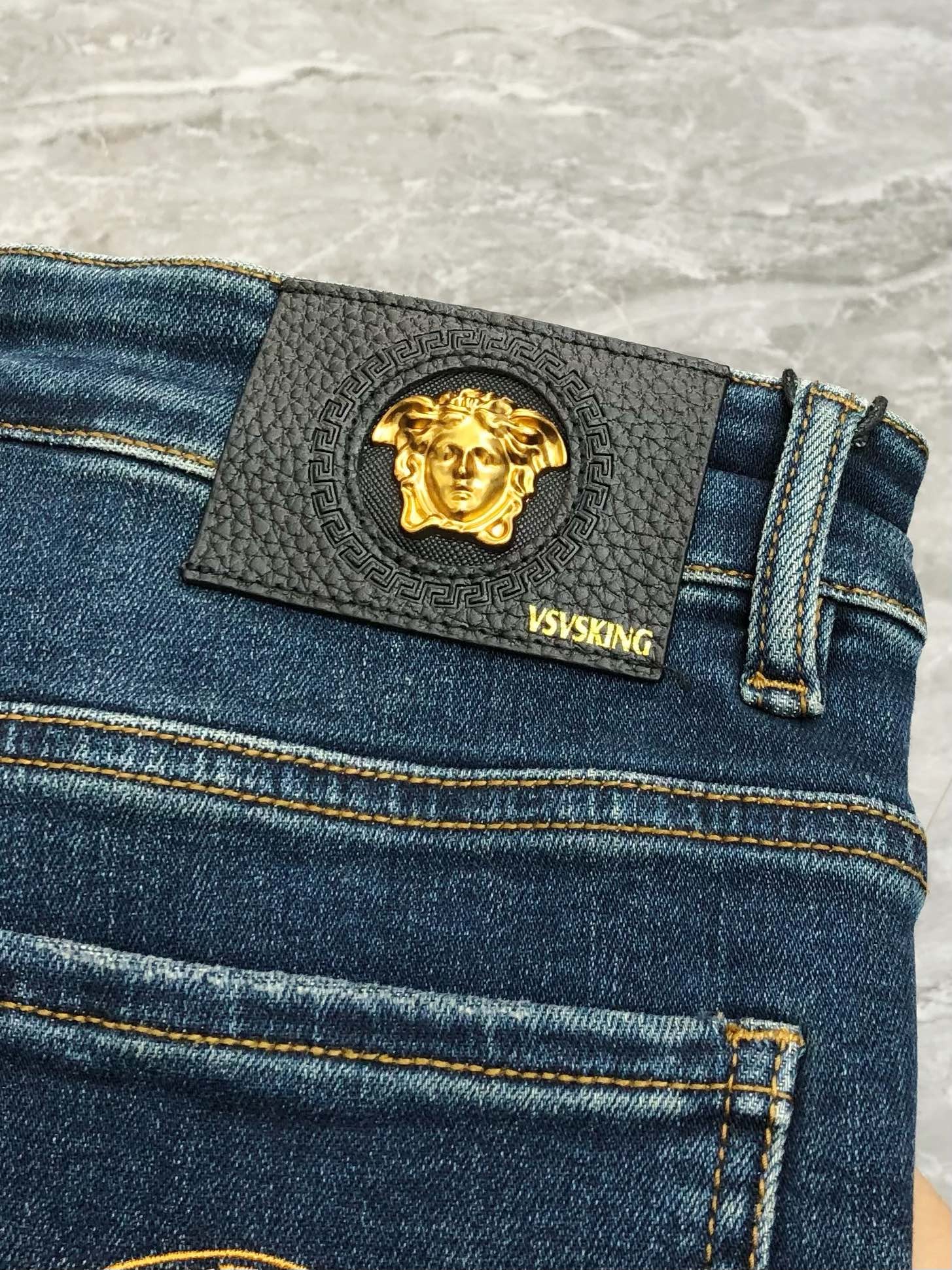 Versace 2025 Early Autumn New Men's Slim Fit Jeans